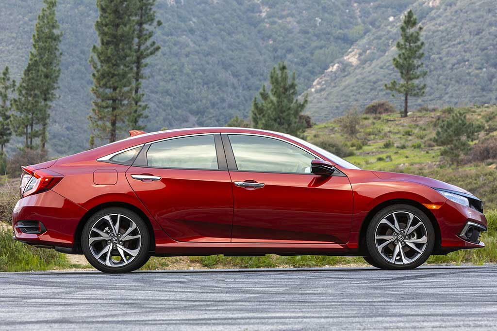 2020 Honda Civic Profile in Red
